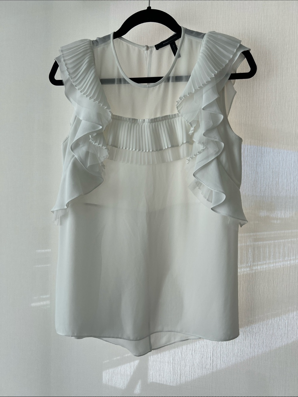 BCBGMaxAzria White Pleated Ruffle Blouse